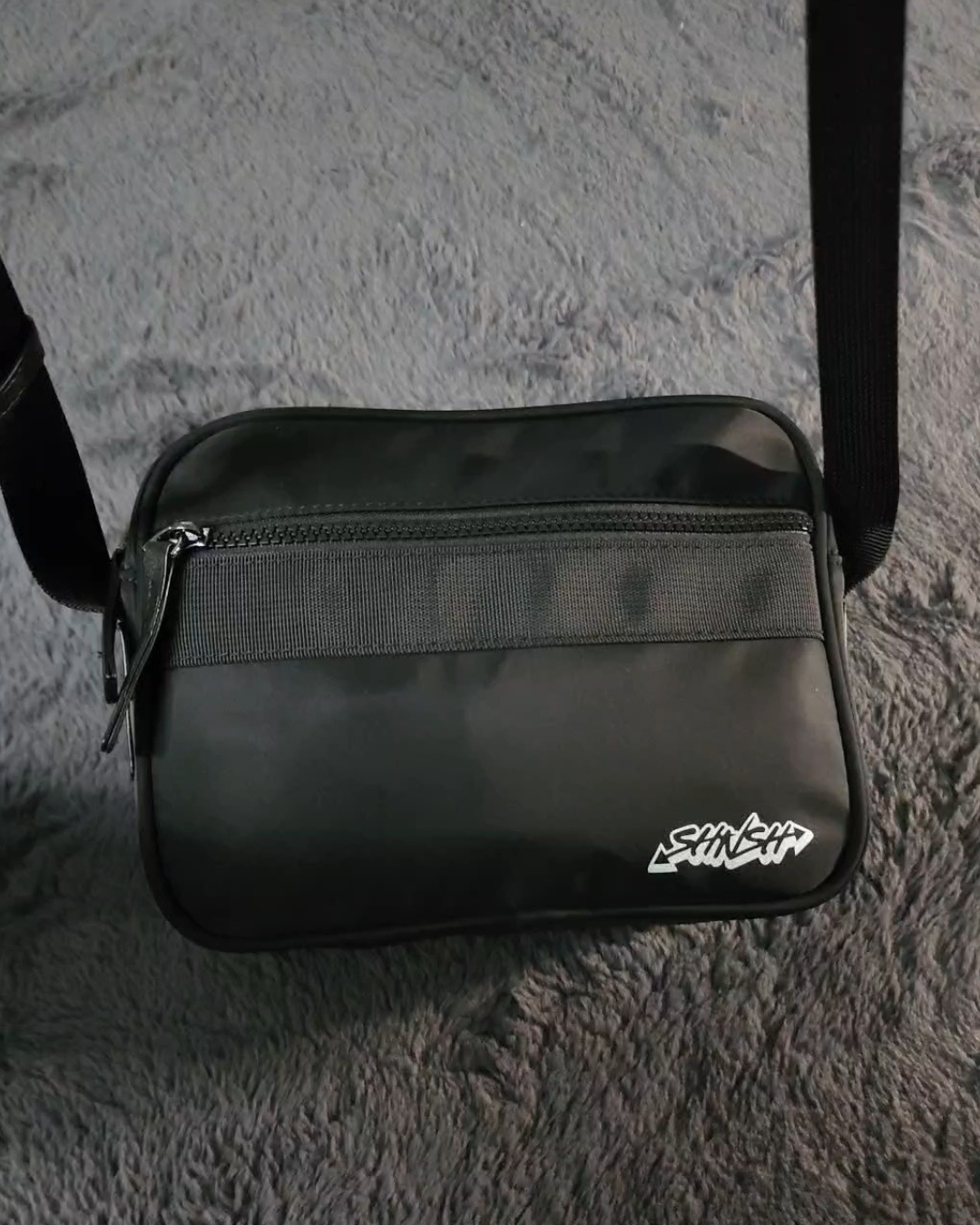 SHNSH CROSS BAGS