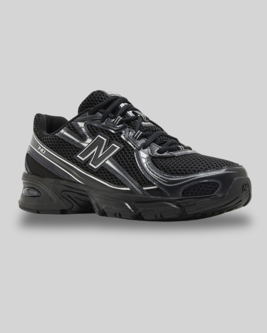 New Balance 740 'Black Silver'