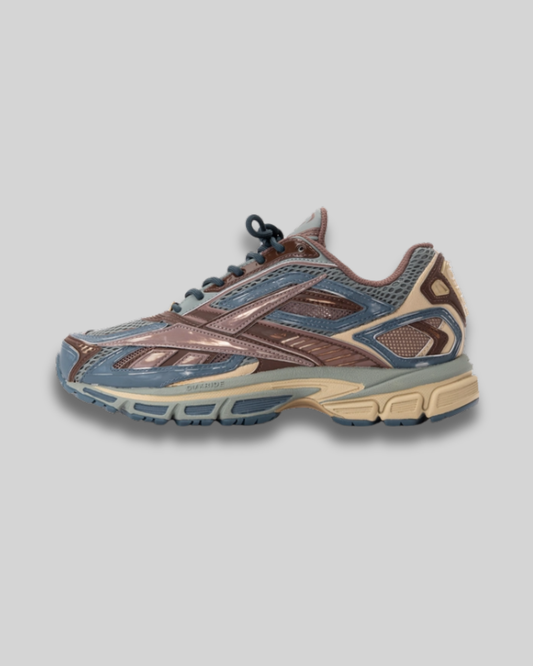 Reebok LTD Unisex Premier Road Ultra Light Fog Light Coco Midnight Tide